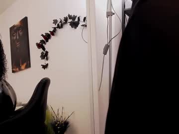 Wicked_Hilde Chaturbate stream image from January 20, 2025