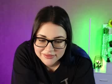 Sunflower0907 Chaturbate stream image from January 20, 2025