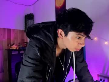 Andy_Guez_11 Chaturbate stream image from January 20, 2025