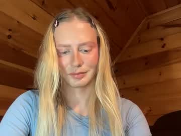 Hottransgirlie Chaturbate stream image from January 20, 2025
