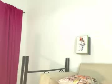 Zahhysims Chaturbate stream image from January 20, 2025