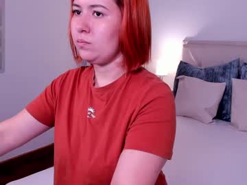 Zoes_Mile Chaturbate stream image from January 20, 2025