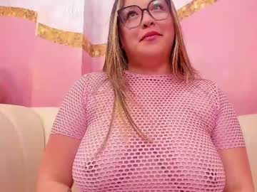 Camiicandy Chaturbate stream image from January 20, 2025
