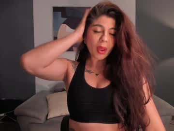 Emilyarmstrong Chaturbate stream image from January 20, 2025