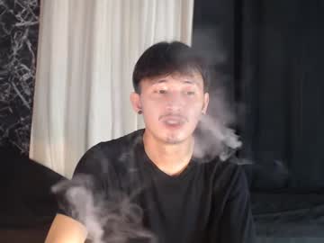 Hugecock_Molly Chaturbate stream image from January 20, 2025