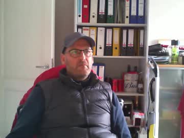 Macfly67 Chaturbate stream image from January 20, 2025