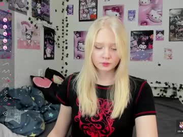 Pocet_Barbie Chaturbate stream image from January 20, 2025