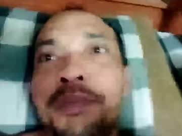 Santichai561323 Chaturbate stream image from January 20, 2025