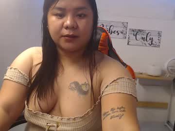Sexymom921302 Chaturbate stream image from January 20, 2025
