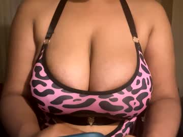 Bigtitsxmelbourne Chaturbate stream image from January 20, 2025