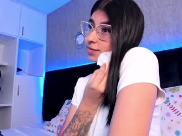 Nayara_Cute Chaturbate stream image from January 20, 2025