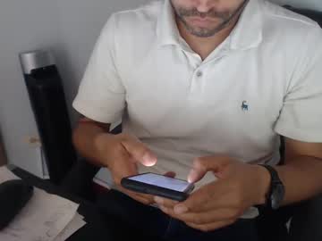 Derrik_ Chaturbate stream image from January 20, 2025