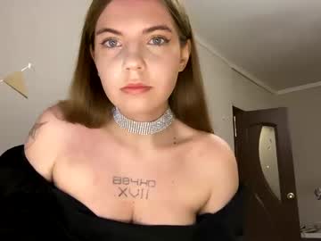 Nikastardust Chaturbate stream image from January 20, 2025