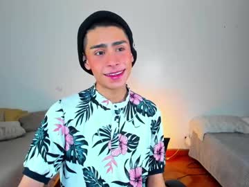 Steve_Gray Chaturbate stream image from January 20, 2025