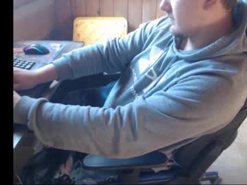 Therealbigcheese0695 Chaturbate stream image from January 20, 2025