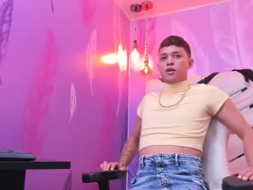 Emiliano_Jhomson Chaturbate stream image from January 20, 2025