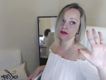Tilly_Eliot Chaturbate stream image from January 20, 2025