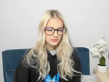 Tracysensitive Chaturbate stream image from January 20, 2025