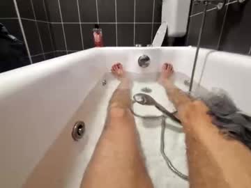 Bisexdadd Chaturbate stream image from January 20, 2025