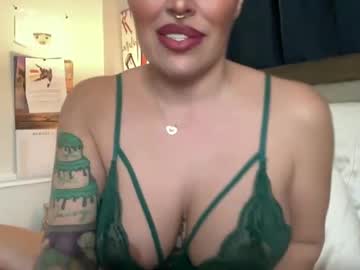 Nickimarie01 Chaturbate stream image from January 20, 2025