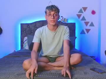 _Andrew_Willyams Chaturbate stream image from January 20, 2025