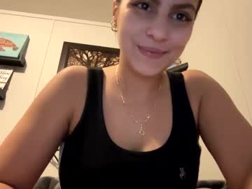 Dafnecloutier Chaturbate stream image from January 20, 2025