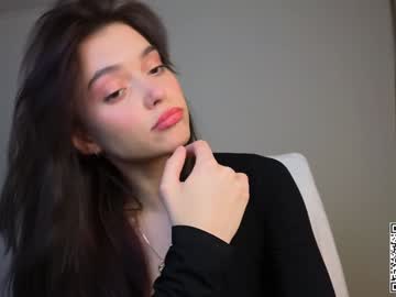 Lilyewing_ Chaturbate stream image from January 20, 2025