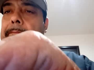 Alfredo696969621471 Chaturbate stream image from January 20, 2025