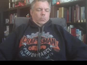 Badger32934 Chaturbate stream image from January 20, 2025