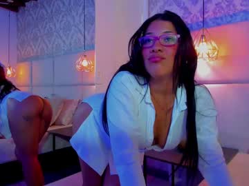 Chloee_James Chaturbate stream image from January 20, 2025