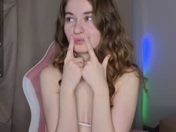 Lolliruth Chaturbate stream image from January 20, 2025