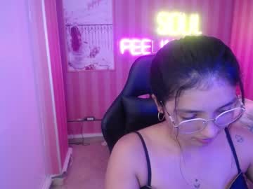 Ariadna_B Chaturbate stream image from January 20, 2025