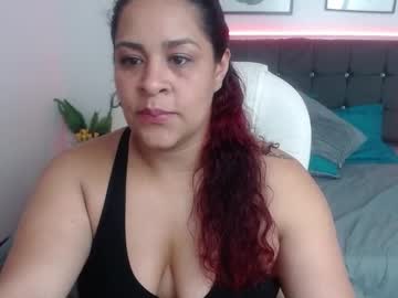 Jialee_ Chaturbate stream image from January 20, 2025