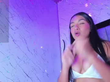 Abrilgil Chaturbate stream image from January 20, 2025