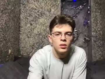 Kevin_O8 Chaturbate stream image from January 20, 2025