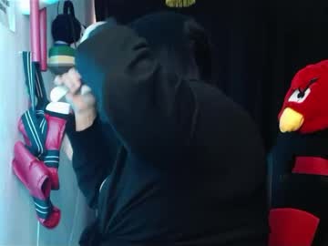 Zen8414 Chaturbate stream image from January 20, 2025