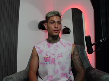 Axel_Villa Chaturbate stream image from January 20, 2025