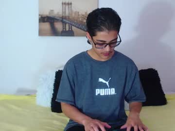 Cristian_Suarezz Chaturbate stream image from January 20, 2025