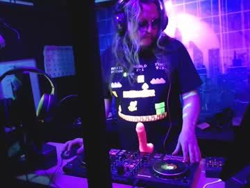 Dj_Capitain_Claw Chaturbate stream image from January 20, 2025