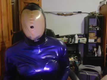 Drone1397 Chaturbate stream image from January 20, 2025