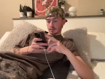 26sneakers Chaturbate stream image from January 21, 2025