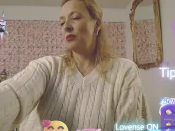 Agatha_Sag Chaturbate stream image from January 21, 2025