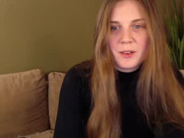 Alisaxxxshy Chaturbate stream image from January 21, 2025
