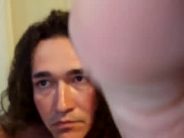 Maskedlover420 Chaturbate stream image from January 21, 2025