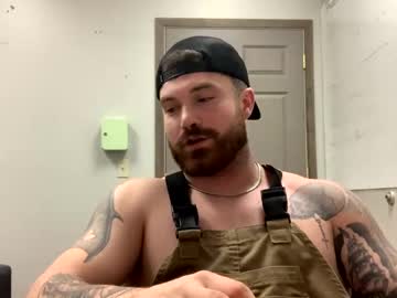 Midwesternfit Chaturbate stream image from January 21, 2025