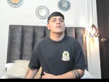 Rayan_Kingg Chaturbate stream image from January 21, 2025