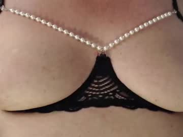 Alecbigdaddy Chaturbate stream image from January 21, 2025