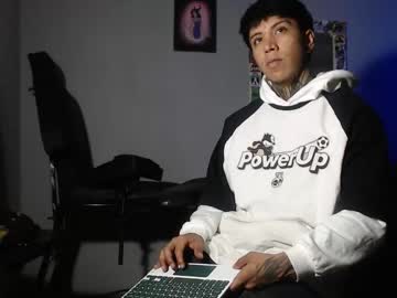 Nickhot0609 Chaturbate stream image from January 21, 2025