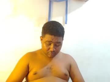 Wilintom483797 Chaturbate stream image from January 21, 2025