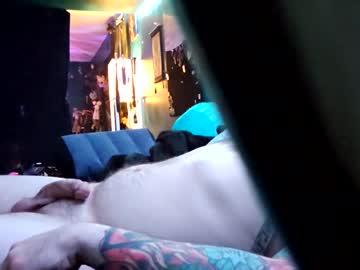 Flowcoupleus Chaturbate stream image from January 21, 2025
